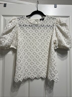 Express White Lace Puff-Sleeve Blouse